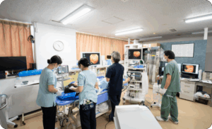 専門医による高度検査の様子