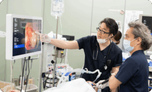 専門医による高度検査の様子